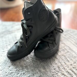 Rare Converse Chuck Taylor Olive Green size 8